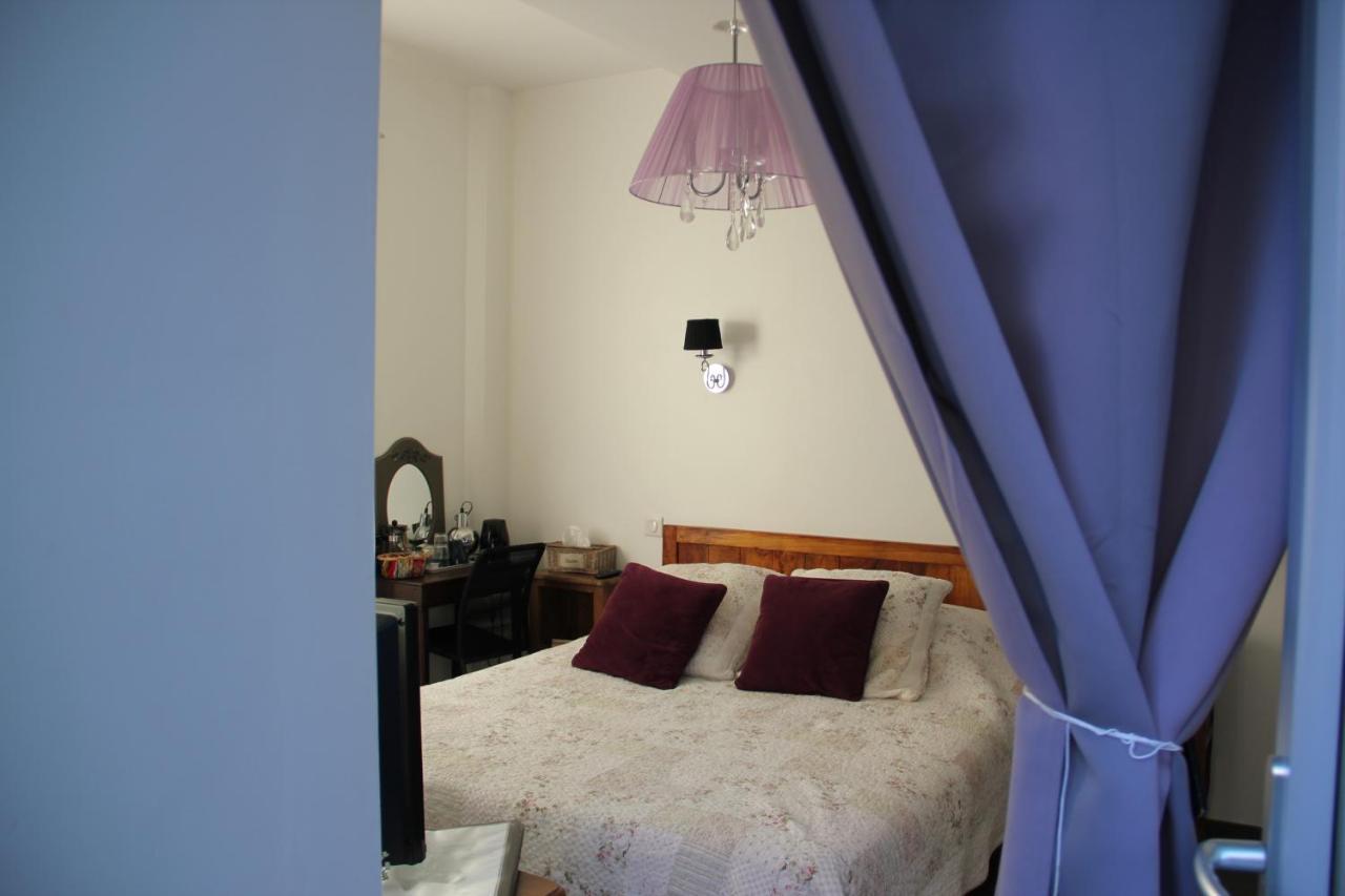 Chateau Besson Desertines  Bagian luar foto