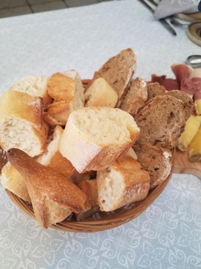Chateau Besson Desertines  Bagian luar foto