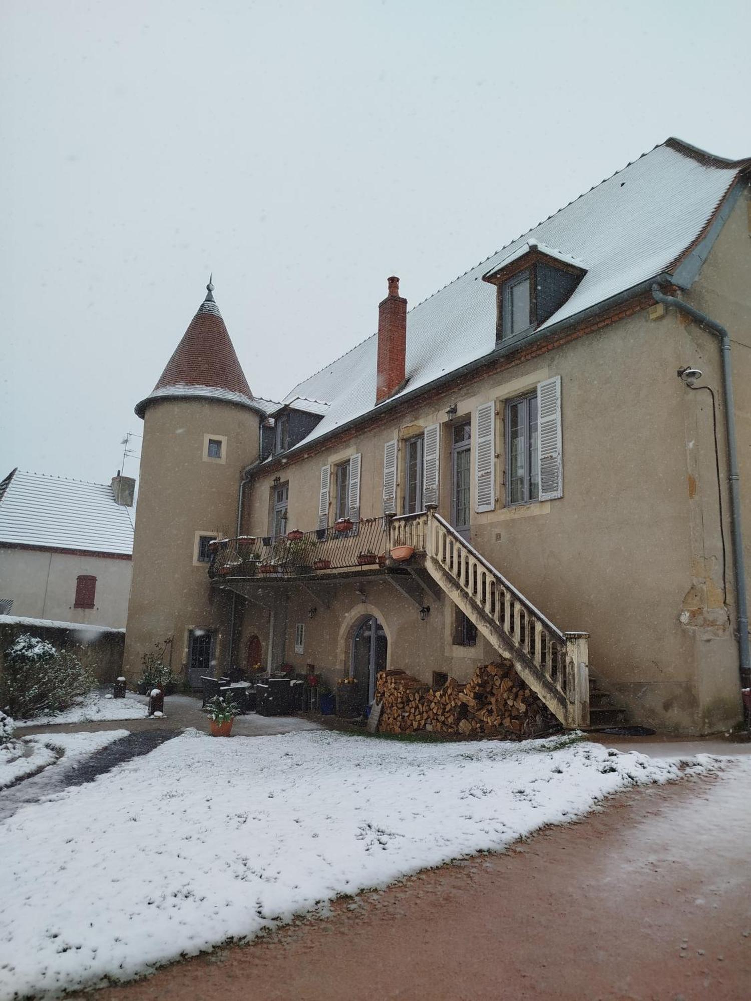 Chateau Besson Desertines  Bagian luar foto